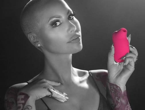 DC42D Máy rung bú mút kích thích âm vật cao cấp cho nữ cực phê DC42D Máy rung bú mút kích thích âm vật cao cấp cho nữ cực phê